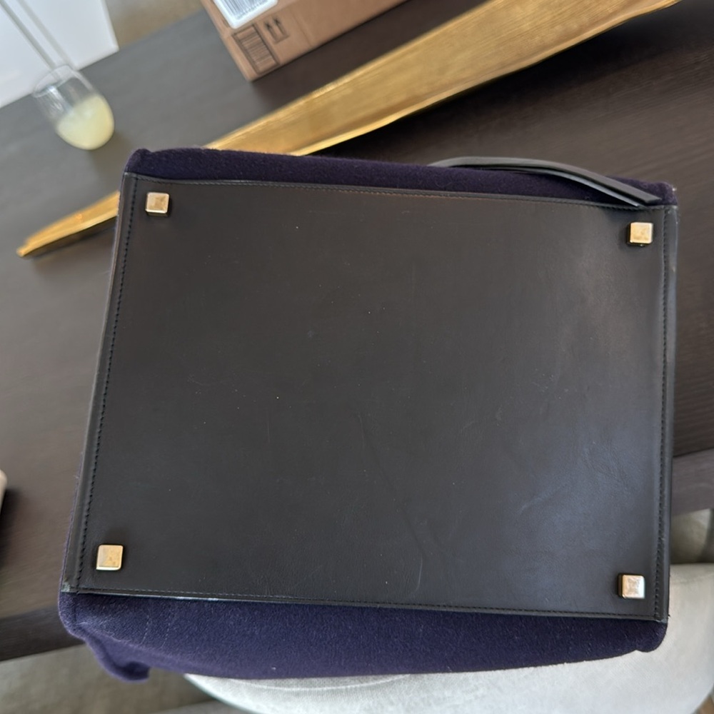 Celine phoebe Philo Phantom Bag Medium in blue/purple felt - Picture 10 of 11